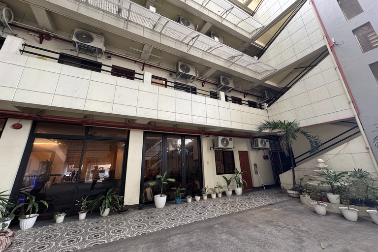 Franca Arcade near Quezon City Circle, Quezon City