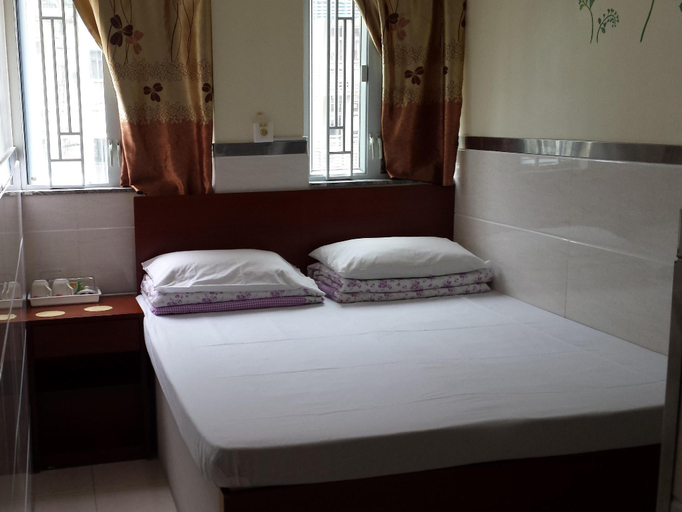 Bedroom 3, E-Dragon House, Kowloon
