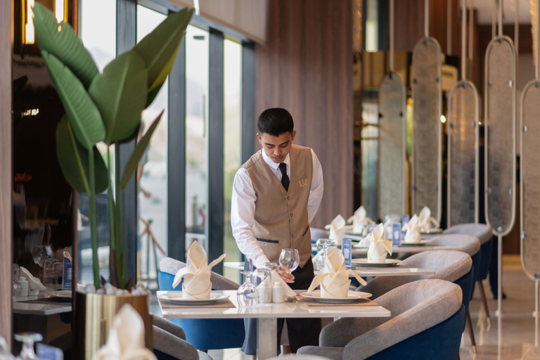 Food & Drinks 5, Warwick Al Taif Hotel, Taif