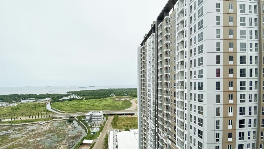 Exterior & Views, Homey And Minimalist Style Studio Apartment At Tokyo Riverside Pik 2, Tangerang