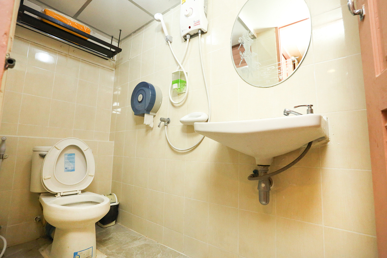 Bathroom 4
