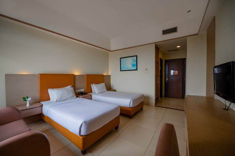 Grand Pasundan Convention Hotel Room Type - Deluxe A Twin