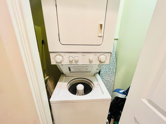 Bathroom 3, Dicinson Avenue 7B, Sussex