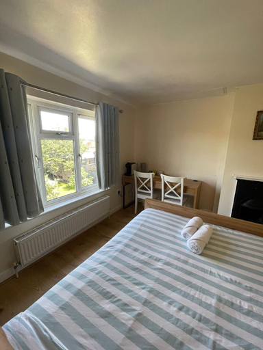 5, Summer, London