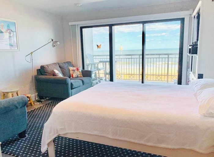 Bedroom, Edgewater House 213, Sussex