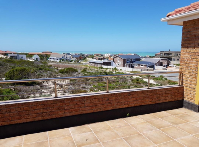 Others 5, Home away from Home, Overberg