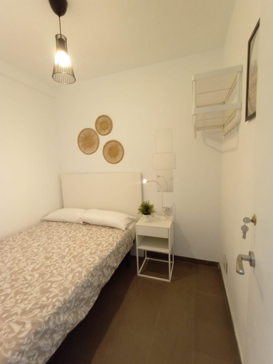 Others 5, Plaza Universitat Private Rooms, Barcelona