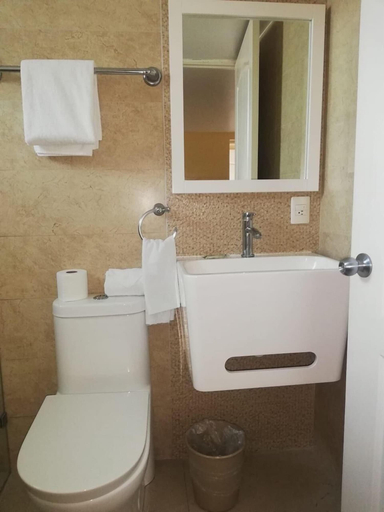 Bathroom 3, Hotel Torre Esmeralda, Chilpancingo de los Bravo