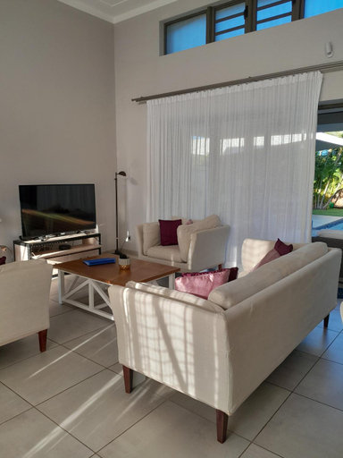 Others 5, Luxury Villas at Royal Park
