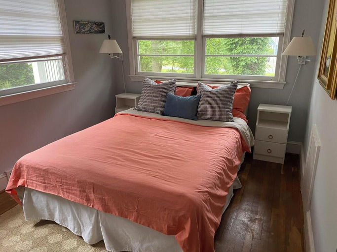 Bedroom 3, Broad Hollow 5, Sussex