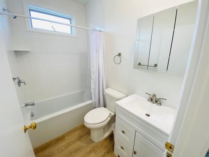 Bathroom 4, Olive Avenue 1C, Sussex