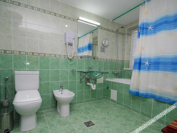 Bathroom 4, Grand Bukhara hotel, Buxoro