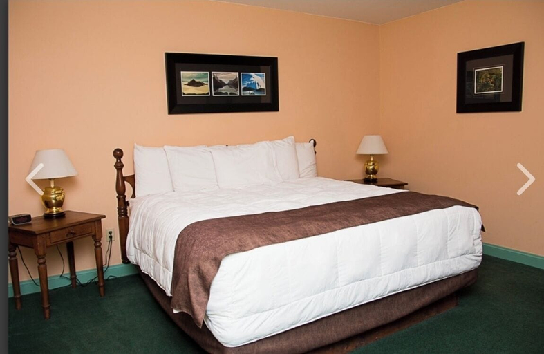 Bedroom 2, Stanley Bridge Country Resort, Queens