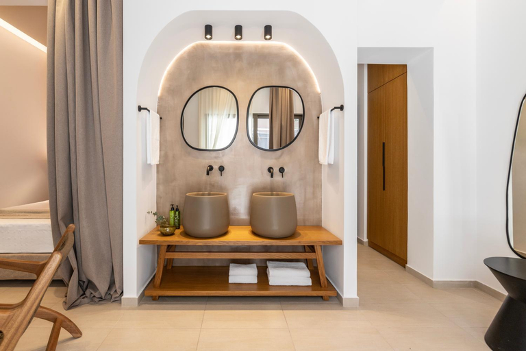 Bathroom 5, Albatros Spa & Resort Hotel, Crete