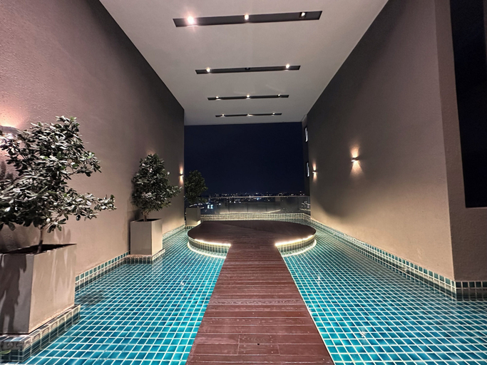 Sport & Beauty, Skyline Luxe 4BR Retreat with En-suites, Petaling Jaya
