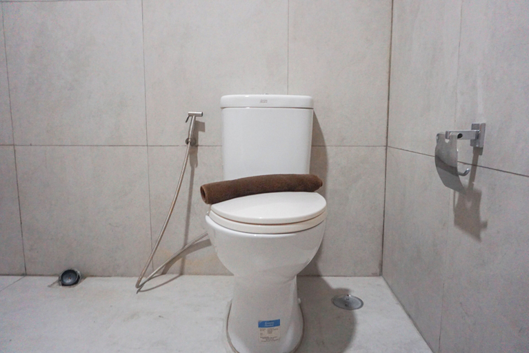 Bathroom 4