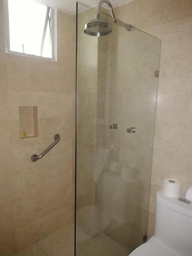 Bathroom 2, Hotel Torre Esmeralda, Chilpancingo de los Bravo