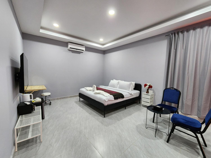 Bedroom 15