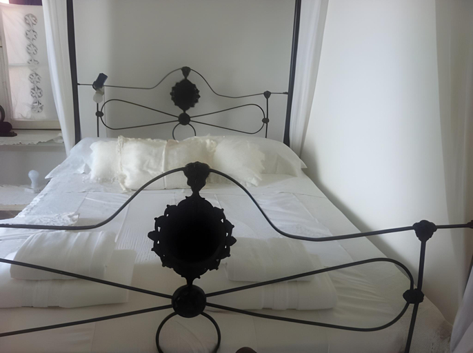 Bedroom 3, Persefonis view house, Thessaly