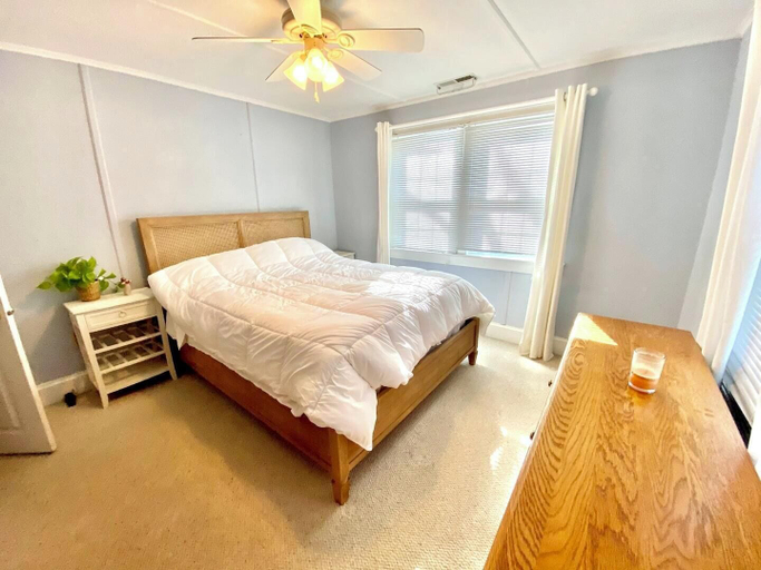 Bedroom 2, Bayard Avenue 304, Sussex