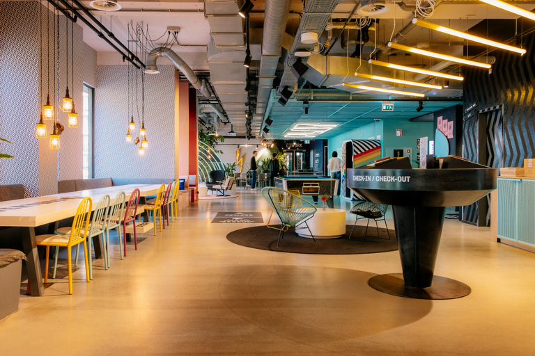 Food & Drinks 5, The Social Hub Amsterdam West 4, Amsterdam