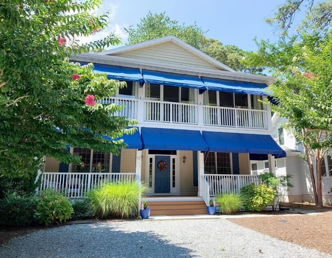 Exterior & Views 1, Columbia Avenue 23, Sussex