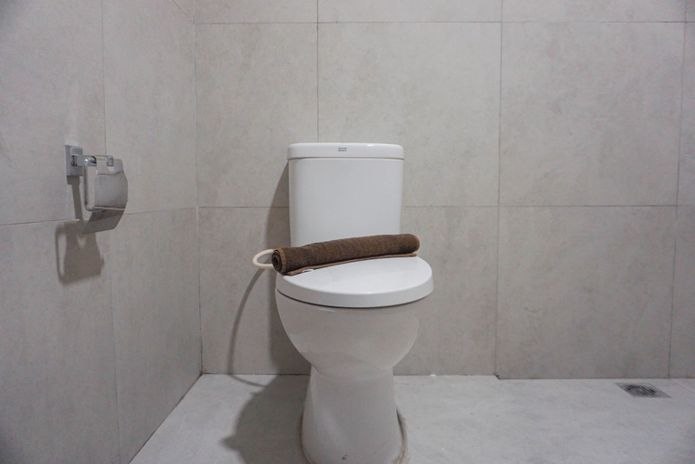 Bathroom 5