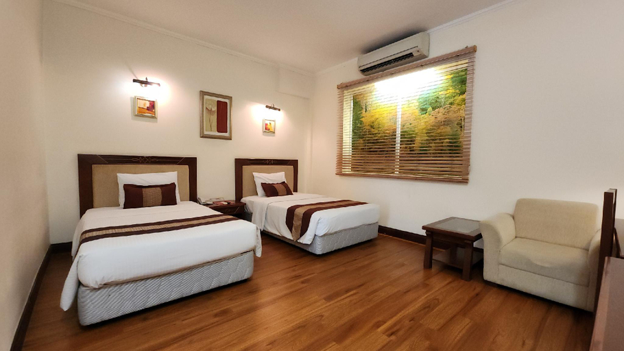 Bedroom 9
