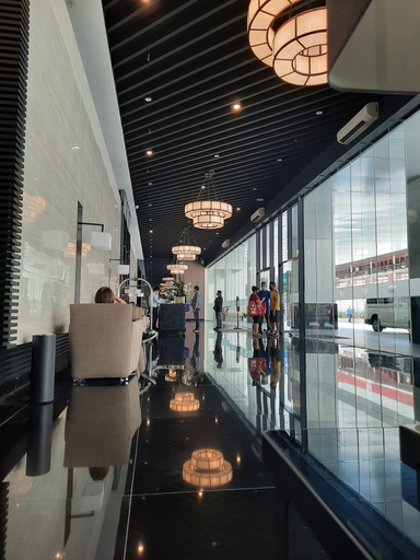 Food & Drinks 3, Air Residences-Contemporary Scandi w/Skyline view, Makati City