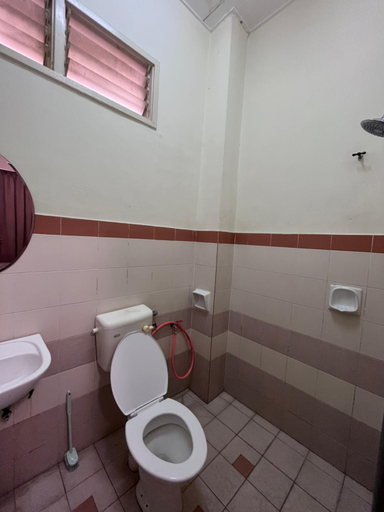 Bathroom 3, Rumah Tamu @ Perdana Hōmes (Muslim only), Kuala Muda