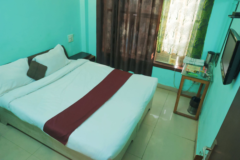 Bedroom 2, Hotel Shaurya By Sharma Online Solution Haridwar, Hardwar