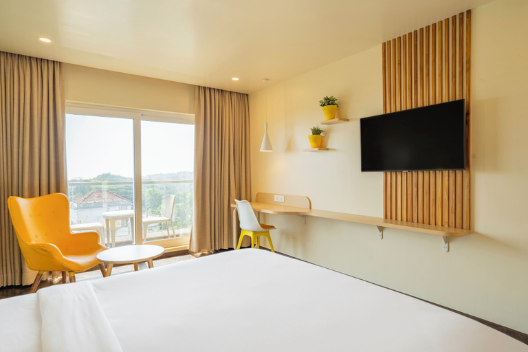 Bedroom 3, Bloom Hotel - Dona Paula, North Goa