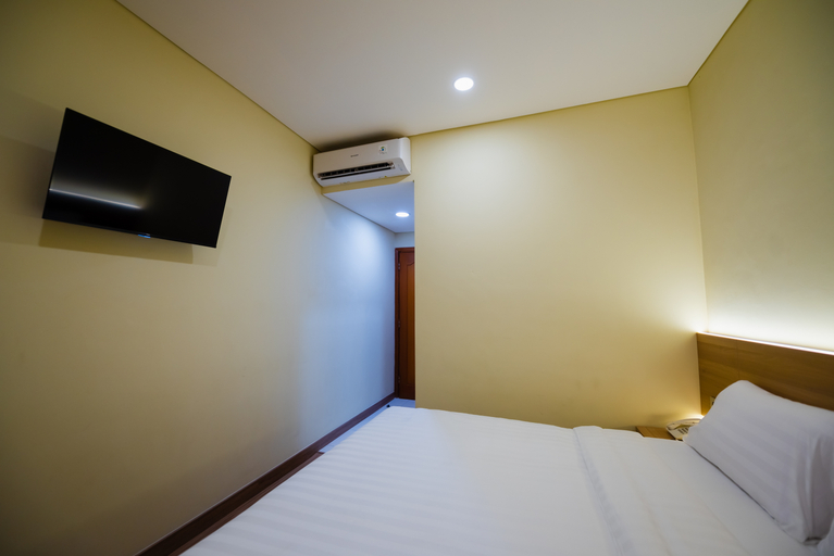 Grand Pasundan Convention Hotel - Tap to explore photos
