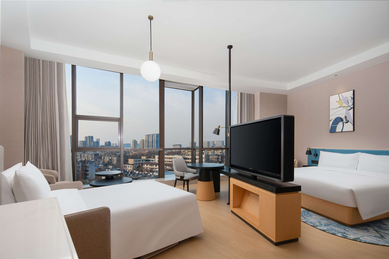 Bedroom 3, Hilton Garden Inn Xuzhou Pengcheng Square, Xuzhou