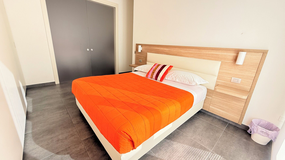 Bedroom 2, Appartamento Letizia, Prato