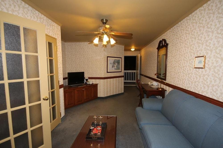 Others 4, Motel Grand-Pre Inc, Bonaventure