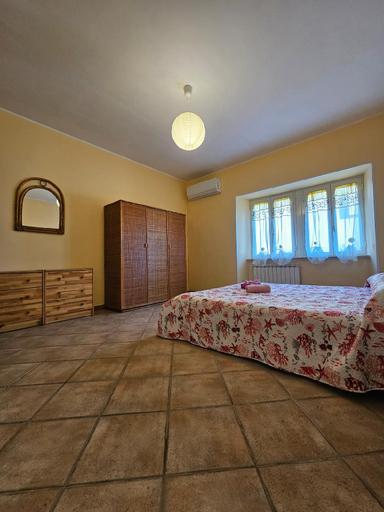 Bedroom 2, Bebo house Fiumicino airport, Roma