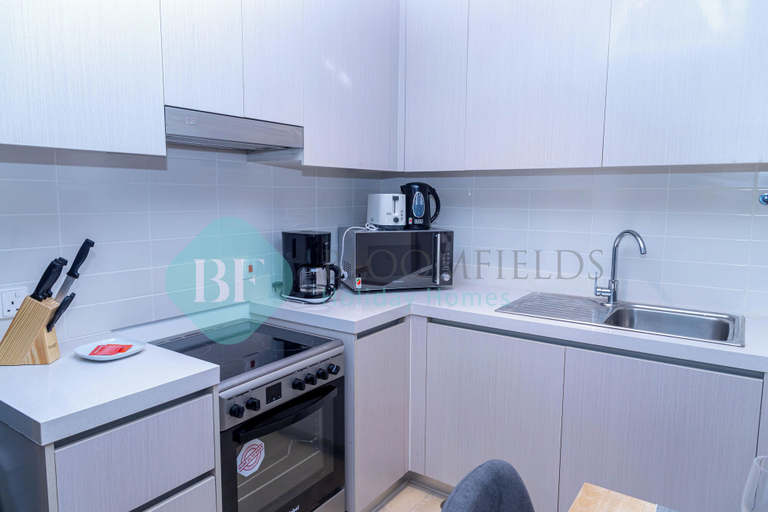 Others 5, Bloomfields Elegant 1BR in Waters Edge, Yas Island