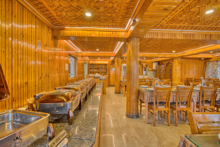 Food & Drinks 5, Hotel Baisaran Pahalgam, Anantnag