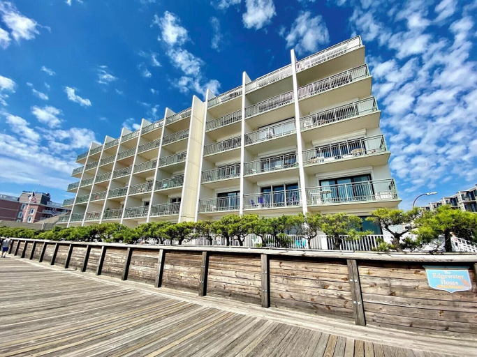Exterior & Views, Edgewater House 213, Sussex