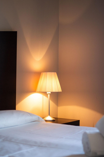 Bedroom 2, LVG Hotel Collection - Cavour, Novara