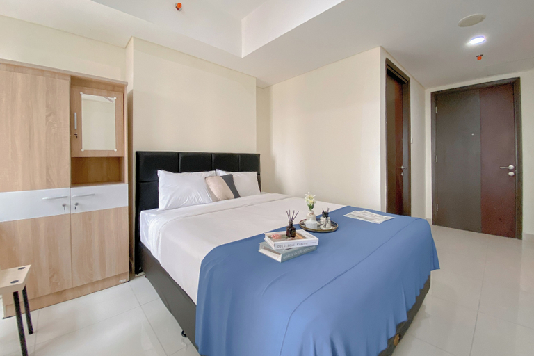 Bedroom 3, Convenient And Tidy Studio At Pollux Chadstone Apartment, Cikarang