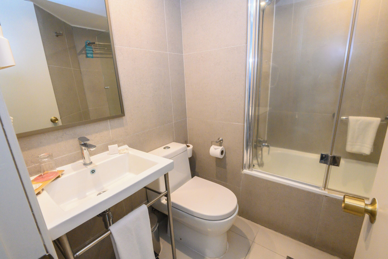 Bathroom 5, Studio 56 Apart Hotel by Terrado Iquique, Iquique
