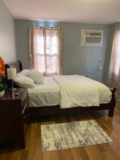 Bedroom 26