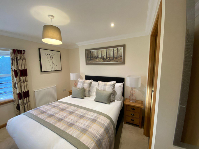 Bedroom 2, The Waverley Inn Holiday Homes, Highland