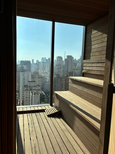 Others 5, Studio na avenida 9 de julho, São Paulo