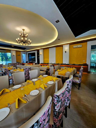 Food & Drinks 3, Corbett Tusker Trail Resort, Nainital