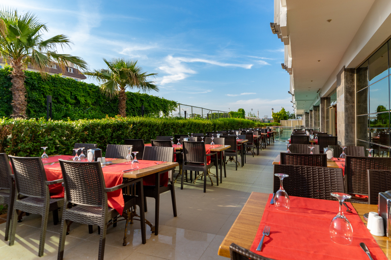 Food & Drinks 3, Armas Life Belek, Serik