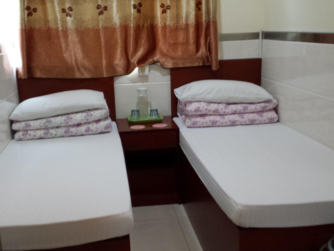 Bedroom 4, E-Dragon House, Kowloon