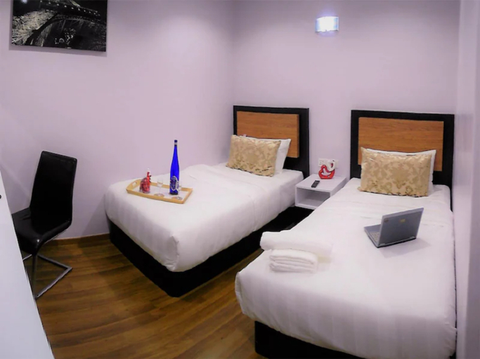 Royale Hotel Batu Gajah Room Type - Standard Twin